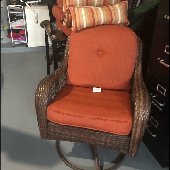 Chair cushions - Picture 2 of 3